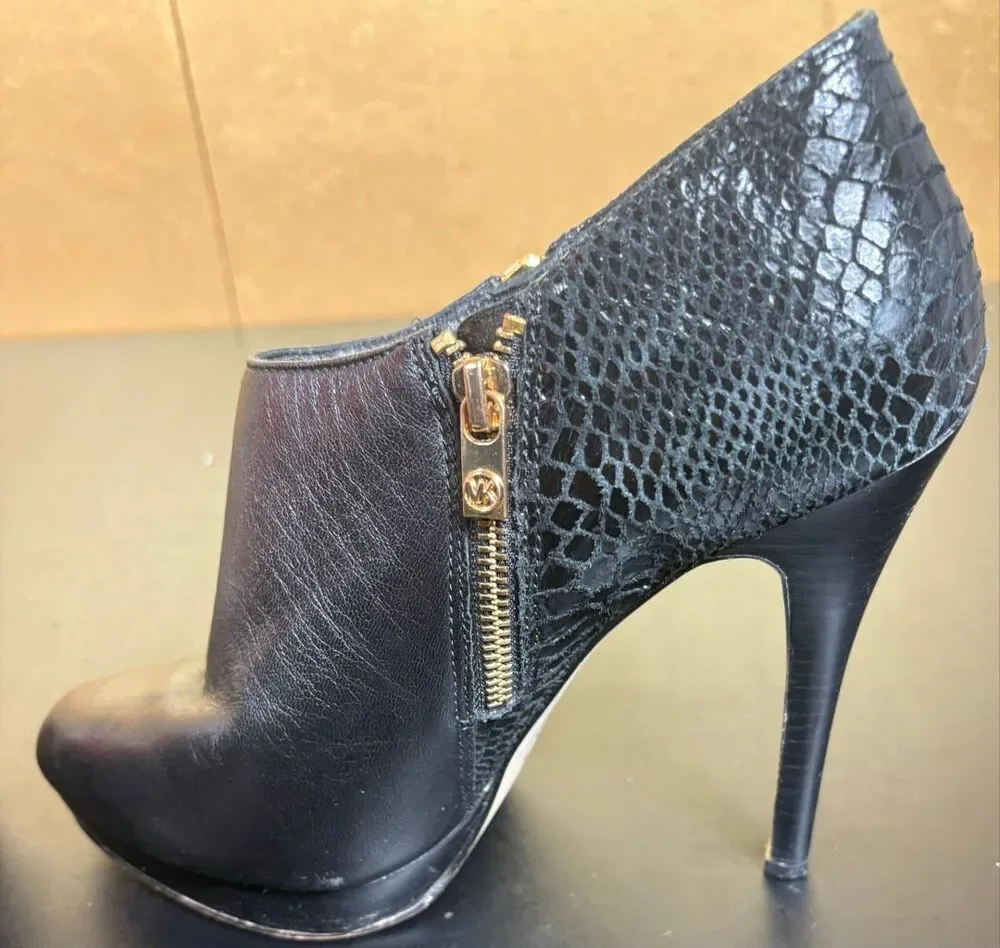 MICHAEL KORS Black Leather Platform High Heel Ankle Booties Size 9.5